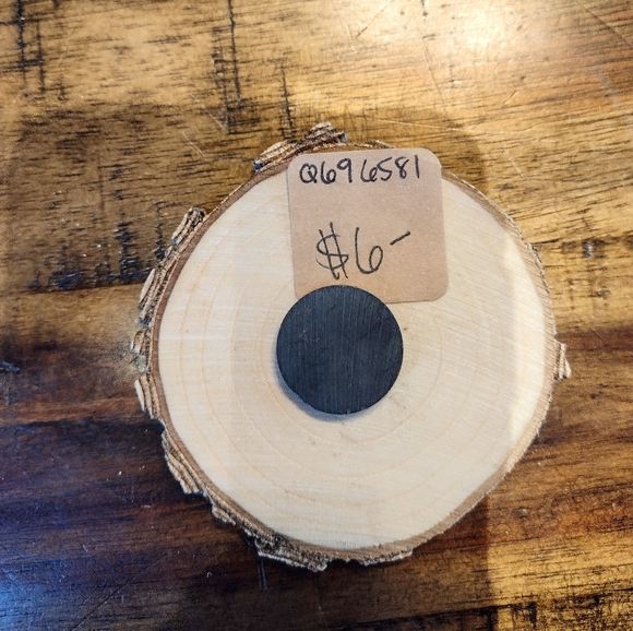 NEW handmade Mountain Magnet - Picture 3 of 4